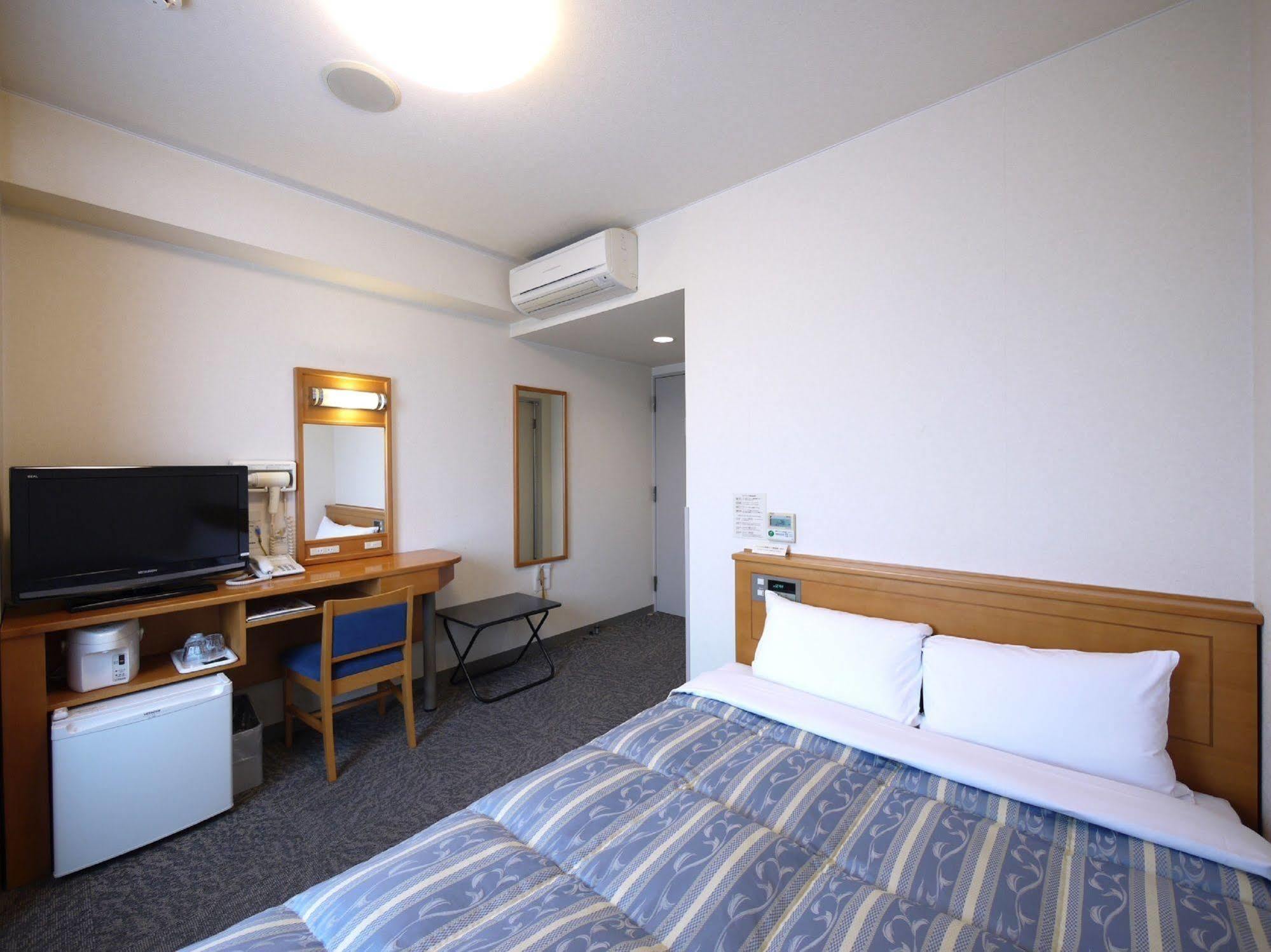 Hotel Route-Inn Niihama Εξωτερικό φωτογραφία